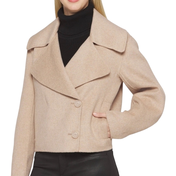 Bernardo Jackets & Blazers - Bernardo Women's Wool Blend Cropped Oversized Lapel Handmade Jacket, Size Medium